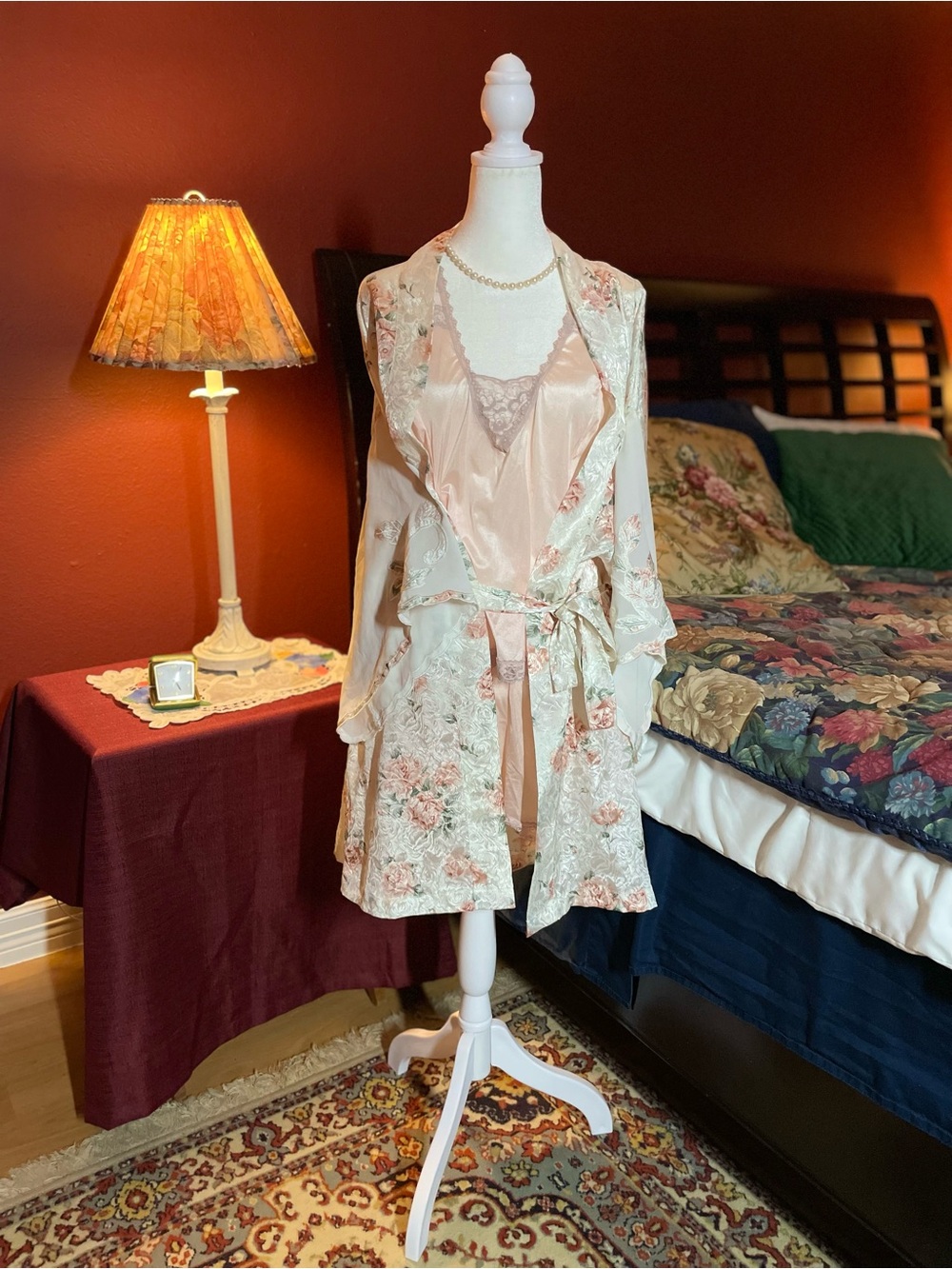 Vintage 80s Val Mode Floral Satin Robe Jacquard Cottagecore Pastel Pink Sz L